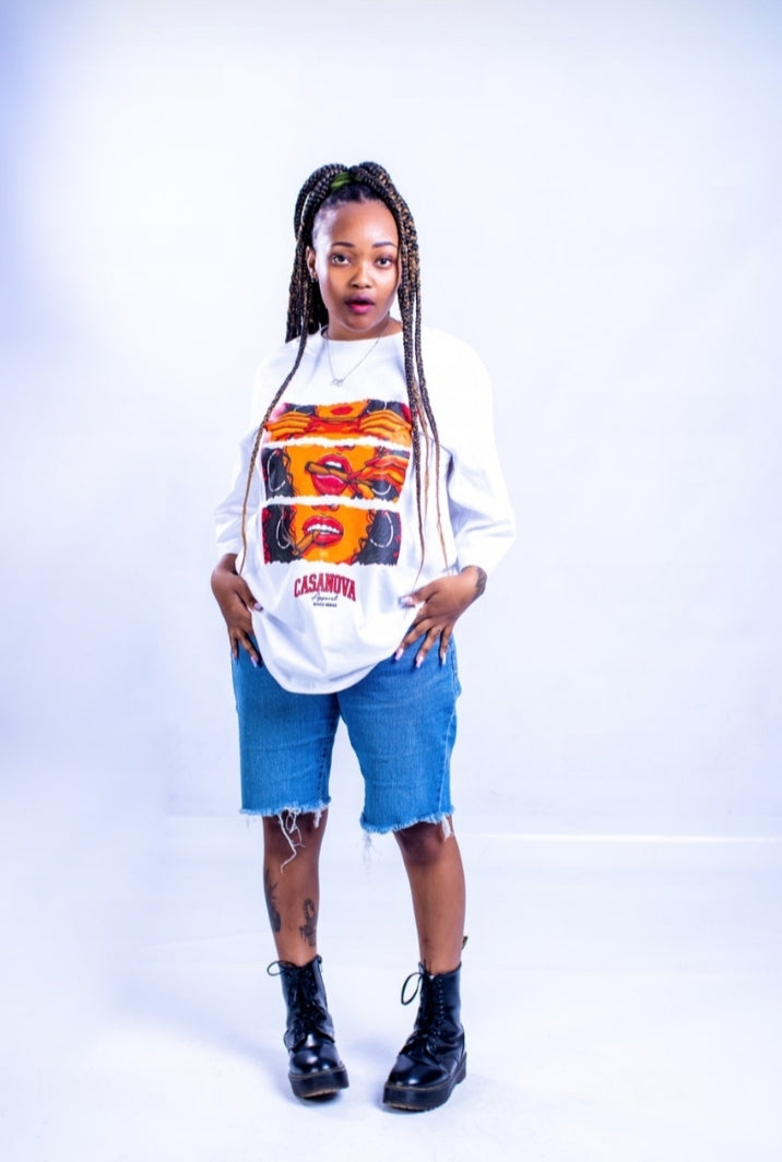Casanova Apparel. Graphic T-shirt.